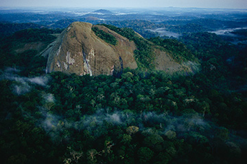 加蓬莫比机场三字代码(MGX),莫比机场(Moabi airport)四字码,加蓬机场三字码查询